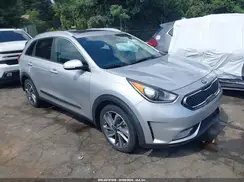 KNDCE3LC4H5082450 2017 KIA NIRO