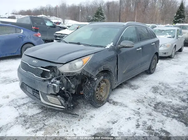KNDCE3LC4H5105550 2017 KIA NIRO - Image 2