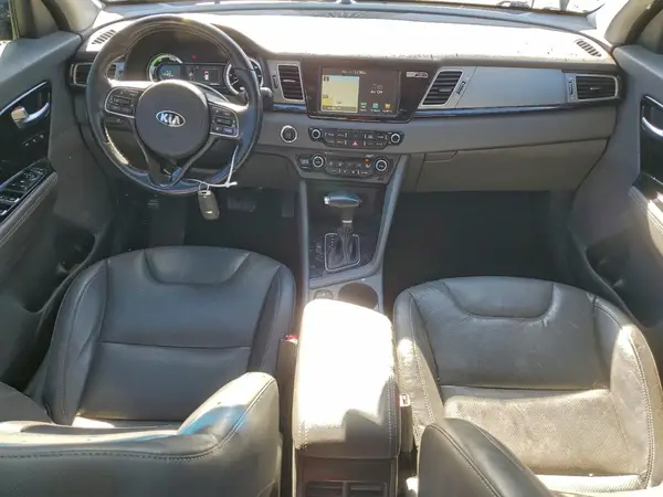 KNDCE3LC4J5177466 2018 KIA NIRO - Image 8