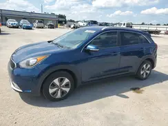 KNDCE3LC4K5220852 2019 KIA NIRO
