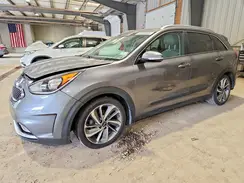 KNDCE3LC5H5081596 2017 KIA NIRO