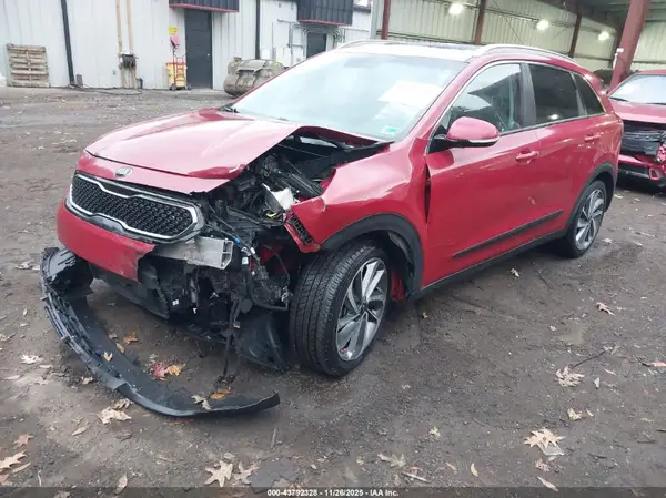 KNDCE3LC5H5081971 2017 KIA NIRO - Image 2