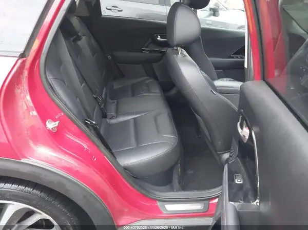 KNDCE3LC5H5081971 2017 KIA NIRO - Image 8