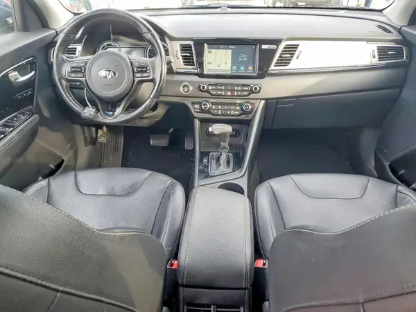 KNDCE3LC5J5113484 2018 KIA NIRO - Image 8