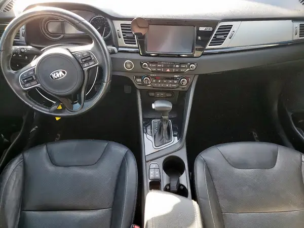 KNDCE3LC5J5124517 2018 KIA NIRO - Image 8