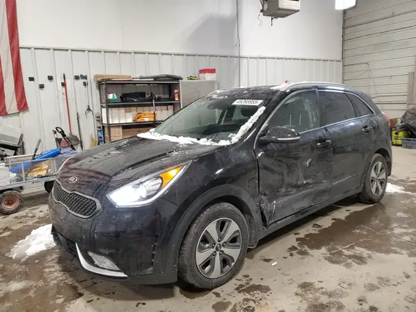 KNDCE3LC5J5126462 2018 KIA NIRO - Image 1