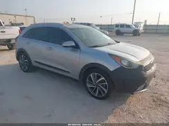 KNDCE3LC5K5216003 2019 KIA NIRO