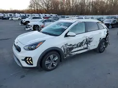 KNDCE3LC5L5424061 2020 KIA NIRO