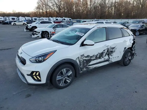 KNDCE3LC5L5424061 2020 KIA NIRO - Image 1