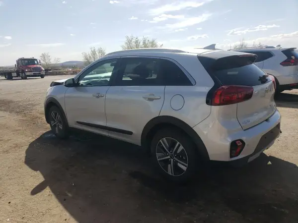 KNDCE3LC5L5440065 2020 KIA NIRO - Image 2