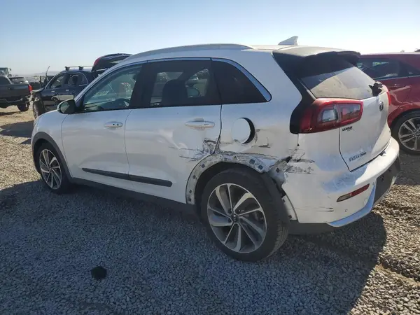 KNDCE3LC6H5045593 2017 KIA NIRO - Image 2