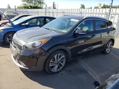 KNDCE3LC6H5047635 2017 KIA NIRO