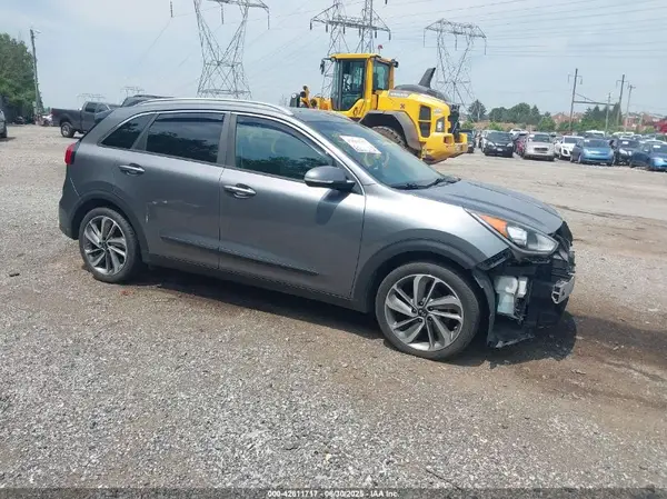 KNDCE3LC6H5088752 2017 KIA NIRO - Image 1