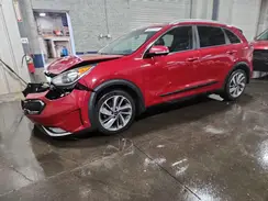 KNDCE3LC6H5090565 2017 KIA NIRO