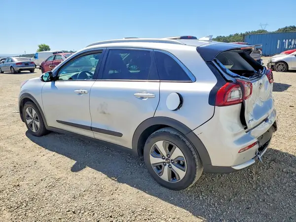 KNDCE3LC6J5126664 2018 KIA NIRO - Image 2