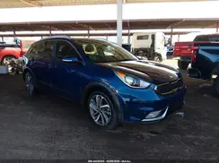 KNDCE3LC6J5126907 2018 KIA NIRO