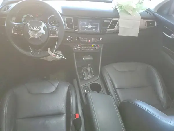 KNDCE3LC6J5127202 2018 KIA NIRO - Image 8