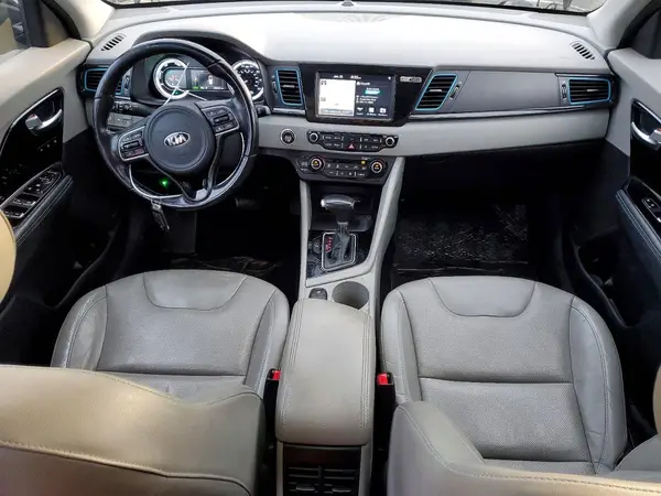 KNDCE3LC6K5250791 2019 KIA NIRO - Image 8