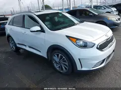 KNDCE3LC6K5336361 2019 KIA NIRO