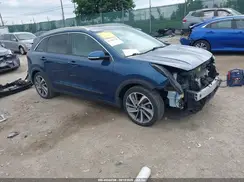 KNDCE3LC6K5356917 2019 KIA NIRO
