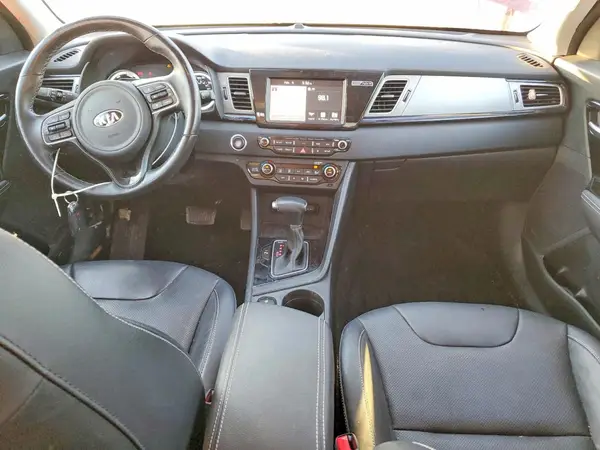 KNDCE3LC6K5357002 2019 KIA NIRO - Image 8
