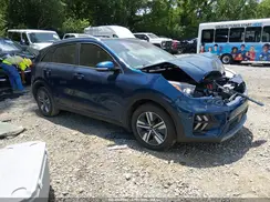 KNDCE3LC6N5516833 2022 KIA NIRO
