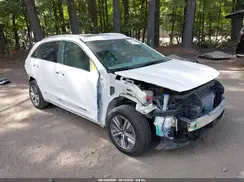 KNDCE3LC6N5537276 2022 KIA NIRO