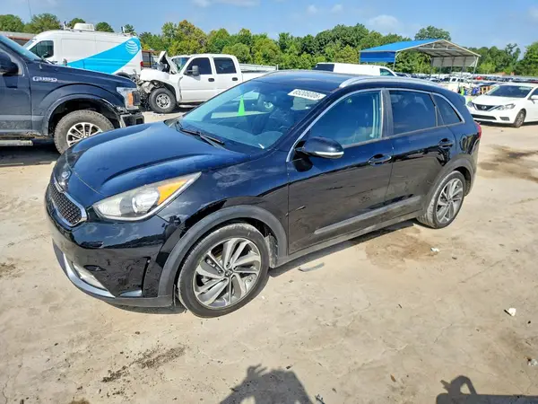KNDCE3LC7H5046946 2017 KIA NIRO - Image 1