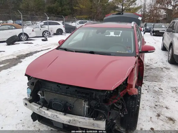 KNDCE3LC7H5046980 2017 KIA NIRO - Image 2