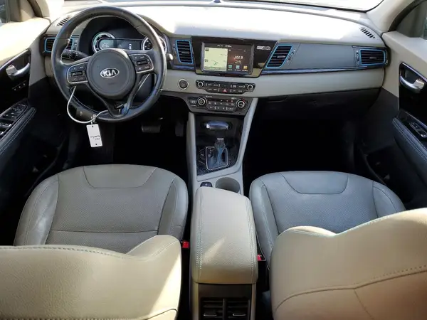 KNDCE3LC7H5048194 2017 KIA NIRO - Image 8