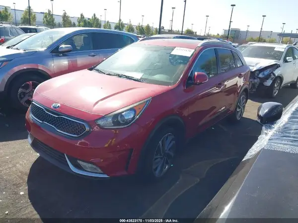 KNDCE3LC7H5061544 2017 KIA NIRO - Image 2