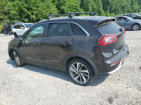 KNDCE3LC7H5067330 2017 KIA NIRO - Image 2