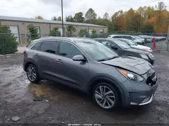 KNDCE3LC7J5114068 2018 KIA NIRO