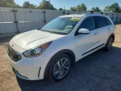 KNDCE3LC7J5187005 2018 KIA NIRO