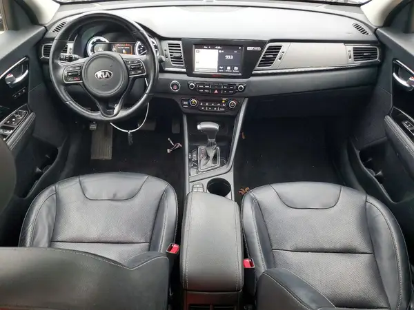 KNDCE3LC7K5243266 2019 KIA NIRO - Image 8