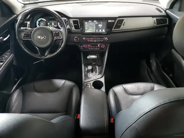 KNDCE3LC7K5243378 2019 KIA NIRO - Image 8