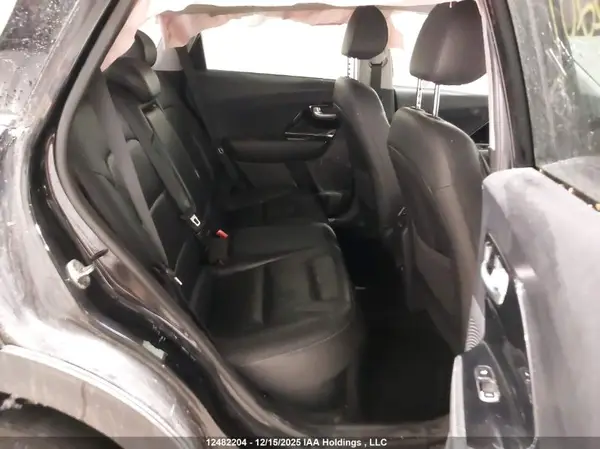 KNDCE3LC7K5286022 2019 KIA NIRO - Image 8