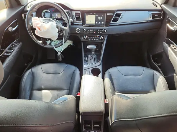 KNDCE3LC7K5306916 2019 KIA NIRO - Image 8