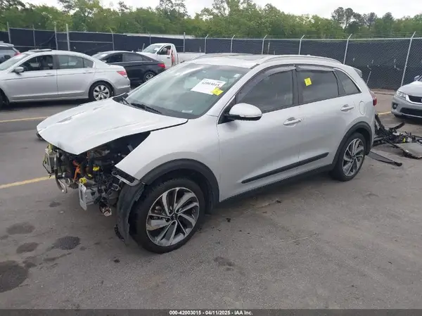 KNDCE3LC7K5322632 2019 KIA NIRO - Image 2