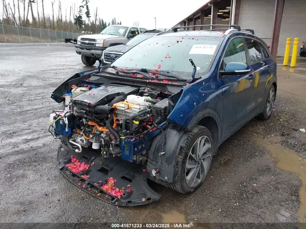 KNDCE3LC7K5351502 2019 KIA NIRO - Image 2