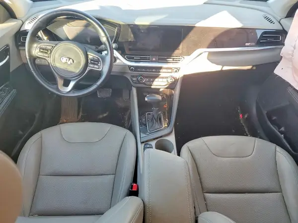 KNDCE3LC7M5463302 2021 KIA NIRO - Image 8