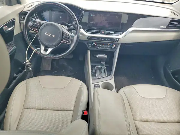 KNDCE3LC7N5495748 2022 KIA NIRO - Image 8