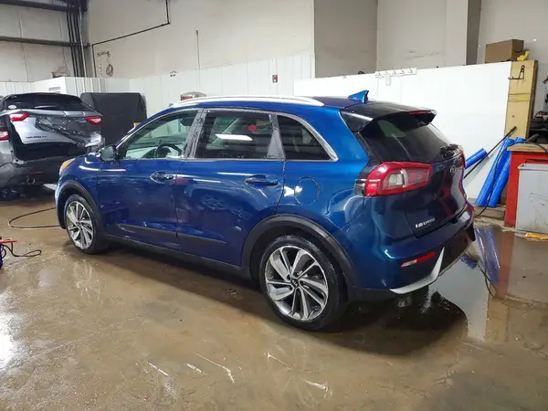 KNDCE3LC8H5068423 2017 KIA NIRO - Image 2