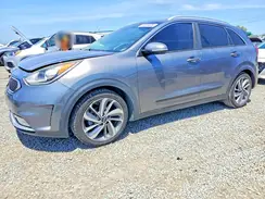 KNDCE3LC8H5075968 2017 KIA NIRO