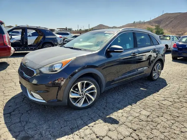 KNDCE3LC8H5076246 2017 KIA NIRO - Image 1