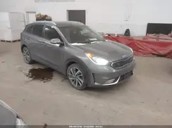 KNDCE3LC8J5131297 2018 KIA NIRO