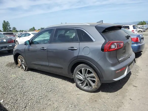 KNDCE3LC8J5132692 2018 KIA NIRO - Image 2