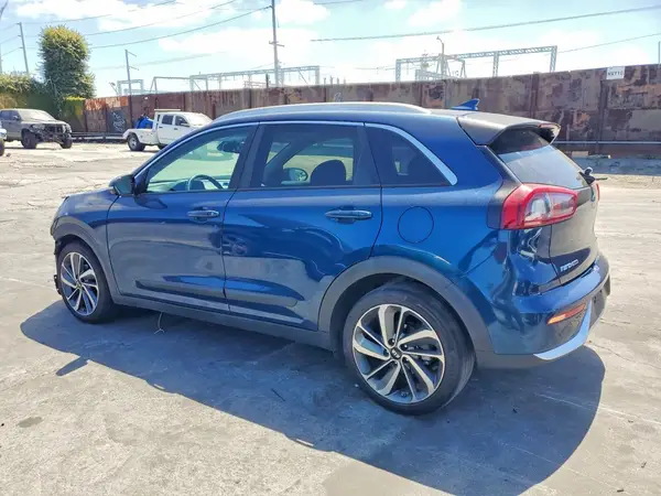 KNDCE3LC8K5324471 2019 KIA NIRO - Image 2