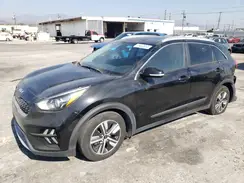 KNDCE3LC8N5495628 2022 KIA NIRO