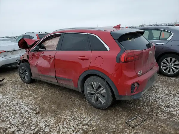 KNDCE3LC8N5505445 2022 KIA NIRO - Image 2